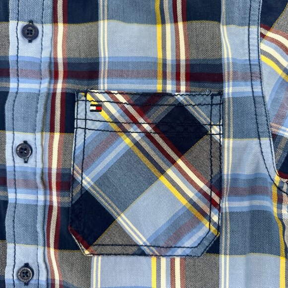 Tommy Hilfiger boys’ long-sleeve button-down shirt - Picture 3 of 9